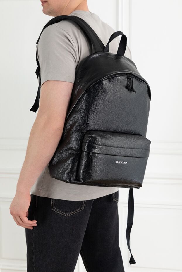 Balenciaga explorer backpack with logo in genuine leather black 188135 - photo 2