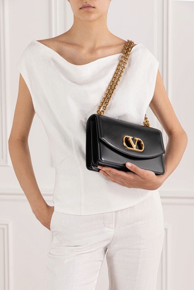 Valentino vain shoulder bag on chain black women 190154 - photo 2