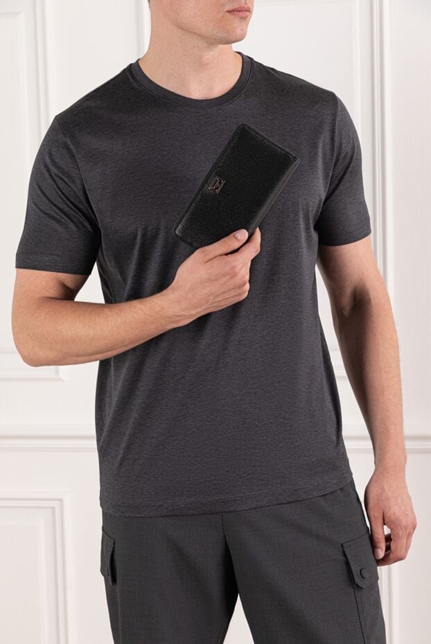 Dolce & Gabbana calfskin leather wallet with a branded plaque and all-around zip. 190669 - photo 2