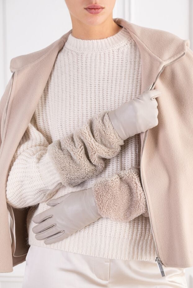 Brunello Cucinelli women's long leather gloves with fur cuff, beige 190820 - photo 2