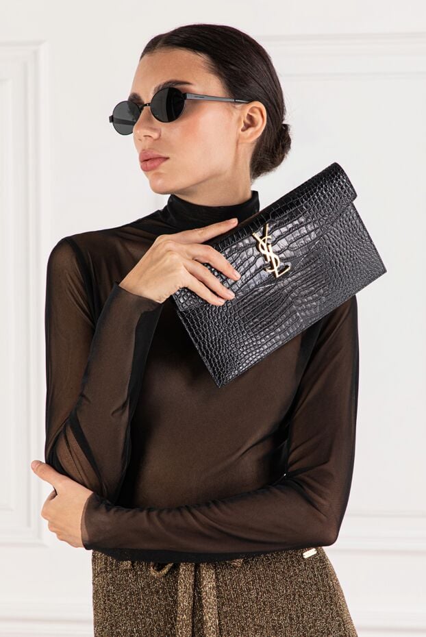 Saint Laurent uptown small envelope clutch in embossed black leather 190916 - photo 2