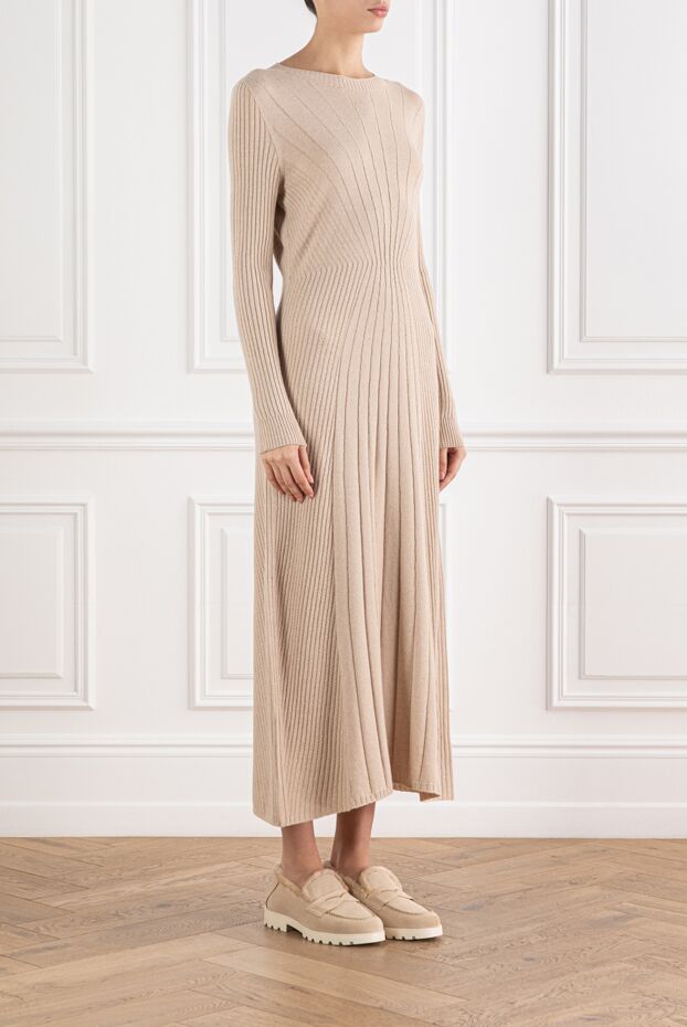 D.Exterior beige ribbed dress with long sleeves and a round neckline 191375 - photo 3