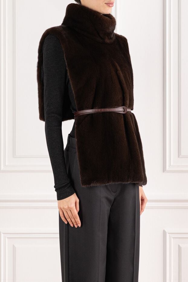 FG Furs brown smooth mink vest with a stand-up collar 191567 - photo 3