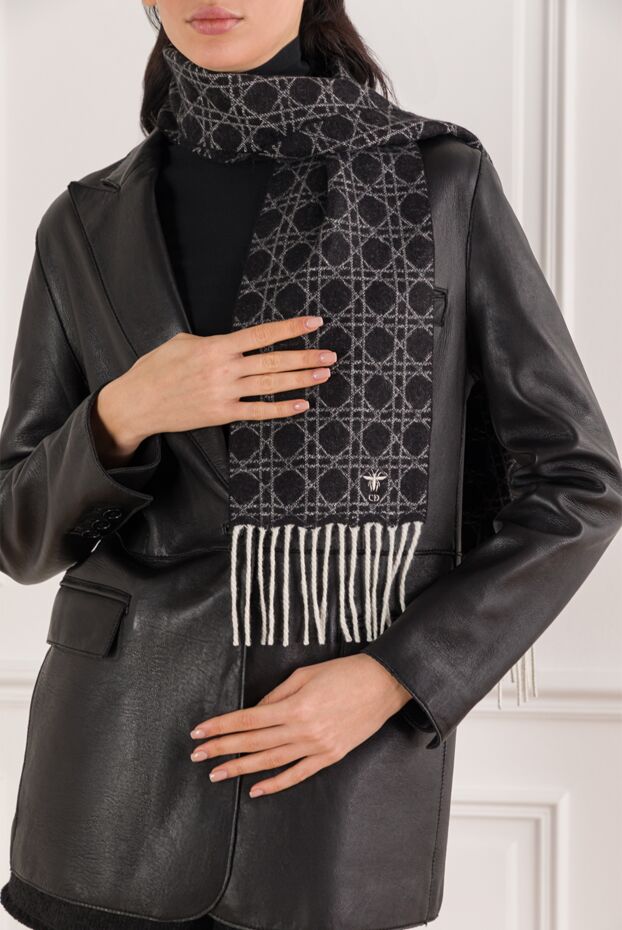 Шарф, Платок - фото 1