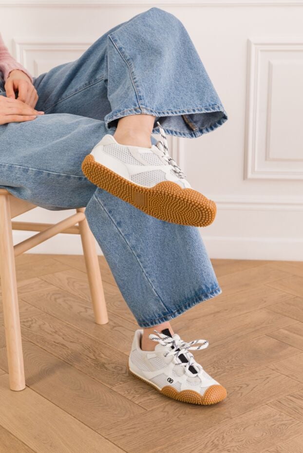 Valentino women's amphibia sneakers in white with a unique sole 193346 - photo 2