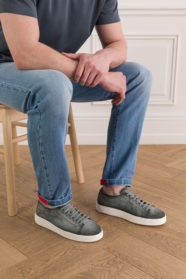 Santoni men's sneakers made of green patinated suede with a soft texture 193507 - photo 2