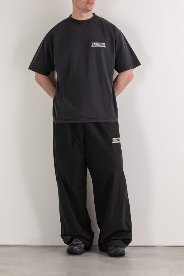 Balenciaga black men's oversized t-shirt with a distressed effect 193932 - photo 1