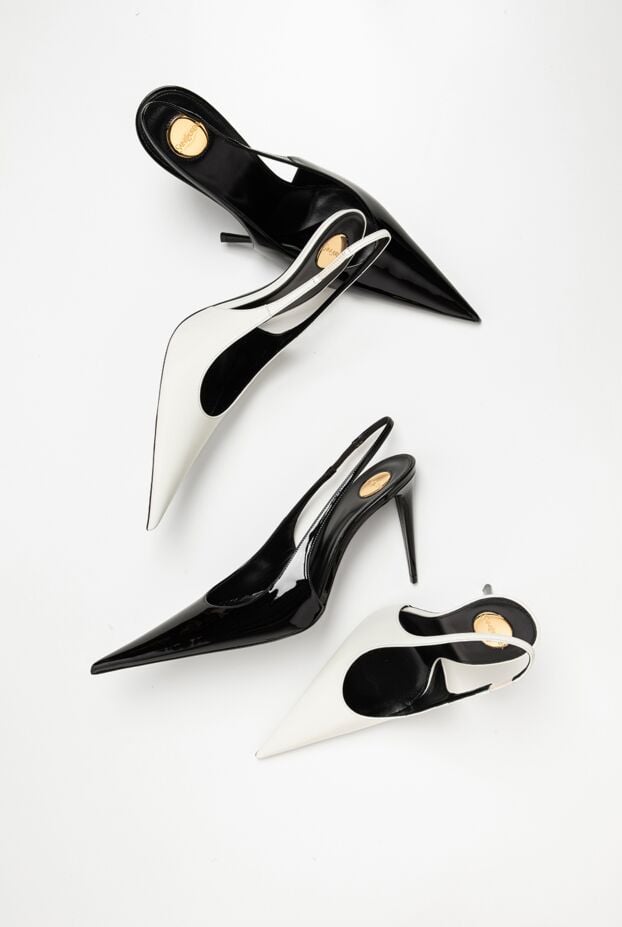 Saint Laurent black patent leather slingback shoes with a pointed toe and a thin stiletto heel 194590 - photo 2