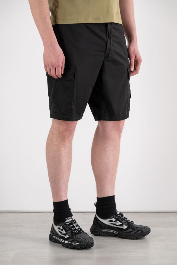 Stone Island black regular fit cargo shorts with zip pockets 194627 - photo 3