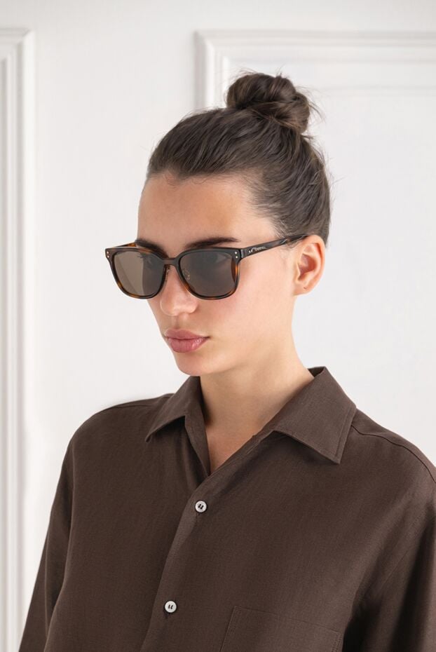 Gucci women's rectangular sunglasses with tortoiseshell frames 194903 - photo 2