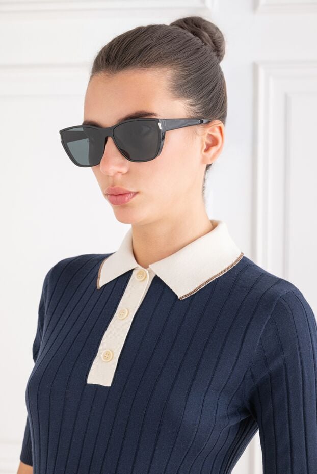 Saint Laurent cat eye sunglasses with sleek black frames and smoked lenses 194930 - photo 2