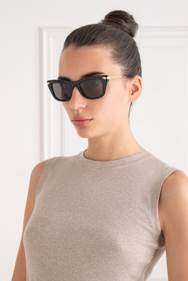 Sunglasses - photo 1