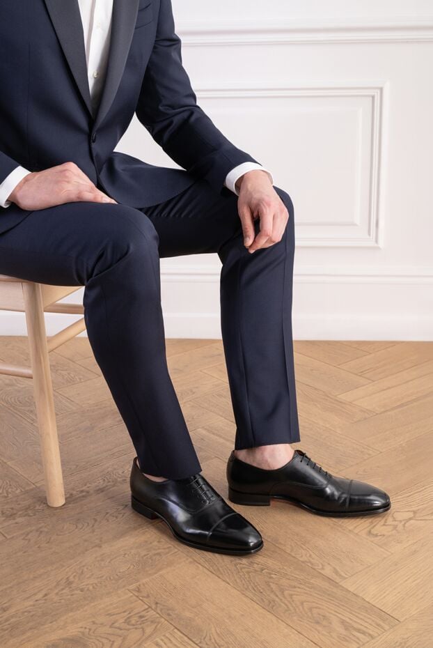Santoni мужские кожаные оксфорды черного цвета с оранжевой подошвой 197814 - фото 2