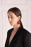 Сережки з металу золотисті жіночі Dolce & Gabbana - квіти з кристалів. 70% латунь, 30% кристали. цвяшок. Країна виробник: Італія. Догляд: спеціалізоване чищення - фото 2