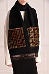 Women's brown scarf with fur pockets and fringe Fendi - original pattern, fringe. 55% wool, 45% cashmere. Country of manufacture: Italy. Care: specialized cleaning - photo 2