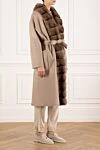 Fabio Gavazzi Sheepskin coat made of natural fur beige for women - fur collar, belt. 100% natural fur, leather. Closure: zipper. two side pockets. Country of manufacture: Italy. Care: specialized cleaning - photo 3