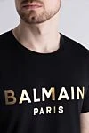 Balmain Чорна бавовняна футболка з контрастним золотистим логотипом (уцінка) - набивка логотипу бренду. 100% бавовна. Країна виробник: Італія. Догляд: спеціалізоване чищення - фото 5