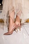 Women's beige leather pumps Gianvito Rossi - logo on the insole. genuine leather. Heel height: 8 centimeters. Country of manufacture: Italy. Care: specialized cleaning - photo 6