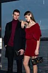 Сережки з металу золотисті жіночі Balmain - геометрична форма. 100% метал. Країна виробник: Італія. Догляд: спеціалізоване чищення - фото 4