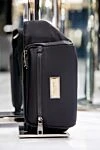Dolce & Gabbana Поясна сумка з поліаміду, нейлону, акрилу та натуральної шкіри чорна чоловіча - Металева пластина з логотипом Dolce&Gabbana. Регульований ремінь, застібка фастекс. 60% поліамід, 20% нейлон, 7% акрил, 5% натуральна шкіра. Два відділення. Блискавка. Країна виробник: Італія. Догляд: спеціалізоване чищення - фото 5
