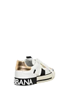 Сникеры из телячьей кожи женские белые Custom 2.Zero Dolce & Gabbana - контрастный задник из ламинированной телячьей кожи Dauphine с резиновым логотипом, нанесенным методом инжекционного микролитья. Состав внешнего материала: 100% телячья кожа . плоские шнурки и боковые петли-фиксаторы шнурков. из резины с фирменной задней частью, низ подошвы с логотипом. Стелька: из телячьей кожи с фирменным лейблом. Страна производитель: Италия. Уход: специализированная чистка - фото 4