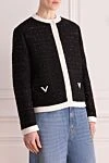 Valentino Жакет женский черный - контрастная окантовка, логотип на карманах. Cостав: 35% вискоза, 22% хлопок, 14% акриль, 13% полиамид. пуговицы. два боковых кармана. Страна производитель: Италия. Уход: специализированная чистка - фото 3