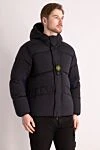 Stone Island Пуховик із поліаміду чорний чоловічий - логотип бренду. капюшон. 100% поліамід. блискавка. дві передні кишені. Утеплювач: пух. Країна виробник: Італія. Догляд: спеціалізоване чищення - фото 3