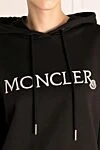 Moncler Худі жіноче чорне з бавовни - логотип бренду. капюшон. куліска. 100% бавовна. Країна виробник: Італія. Догляд: спеціалізоване чищення - фото 5