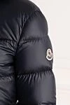 Женская приталенная синяя куртка с капюшоном приталенная Moncler - 100% полиамид. капюшон. молния. два боковых кармана. Страна производитель: Италия. Уход: специализированная чистка - фото 6