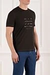 Brunello Cucinelli Коричневая футболка из хлопка мужская с логотипом - логотип и слоган. 100% хлопок. Страна производитель: Италия. Уход: специализированная чистка - фото 3