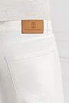 Brunello Cucinelli Белые мужские прямые джинсы из хлопка - логотип бренда. 99% хлопок, 1% эластан. пуговица, молния. два боковых кармана, два задних кармана. Страна производитель: Италия. Уход: специализированная чистка - фото 5