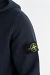 Stone Island Спортивная кофта синяя мужская с логотипом - Декор логотип бренда на рукаве. капюшон. 100% хлопок. Застежка молния. Каманы: два боковых кармана. Страна производитель: Италия. Уход: специализированная чистка - фото 5