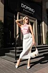 Balmain Юбка миди из гладкой резинки белая - Пуговицы Chain Lion Thread из двухцветного металла. 84% вискоза, 16% полиэстер. пуговицы. 2 ложных передних кармана на пуговицах. Страна производитель: Франция. Уход: специализированная чистка - фото 7