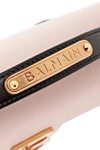 Balmain Сумка B-Buzz 24 из гладкой кожи бежевая - золотистый металлический логотип Balmain. 100% натуральная кожа. Размеры: 24 x 4 x 14,5 см.. Длина ремня: тонкий съемный кожаный плечевой ремень и ручка. держатель для карт и накладной карман внутри. закрывается клапаном с застежкой B-Twist. Страна производитель: Франция. Уход: специализированная чистка - фото 7