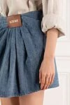 Loewe Мини-юбка с драпировкой из хлопка и шелка синяя - нашивка из тисненой кожи LOEWE спереди. 90% хлопок, 10% шелк. застежка на крючок и молнию сбоку. задний карман. Страна производитель: Испания. Уход: специализированная чистка - фото 5
