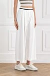 Brunello Cucinelli Трикотажные белые широкие брюки из хлопка на резинке - черная полоска на резинке. 100% хлопок. два боковых кармана, два задних кармана. Страна производитель: Италия. Уход: специализированная чистка - фото 3