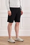 Brunello Cucinelli Шорти з куліскою та прямим кроєм із чорного трикотажу - защипи. 93% бавовна, 7% поліамід. Колір: чорний. куліска, блискавка. дві бічні, дві задні кишені. Країна виробник: Італія. Догляд: спеціалізоване чищення - фото 3