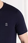 Brunello Cucinelli Футболка мужская темно-синяя однотонная из хлопка с логотипом - логотип бренда. 100% хлопок. Страна производитель: Италия. Уход: специализированная чистка - фото 5