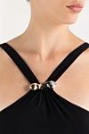 Moeva Злитий купальник Lyra Black High Neck чорний - пряжки на бретелях, пряжка та складання спереду. 72% поліамід, 28% еластан. Країна виробник: Італія. Догляд: спеціалізоване чищення - фото 5