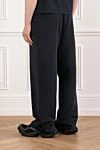Чоловічі класичні спортивні штани Laurel з флісу чорного кольору. Balenciaga - вишитий класичний малюнок Red Laurel. 100% бавовна. дві бічні кишені. Країна виробник: Італія. Догляд: спеціалізоване чищення - фото 4