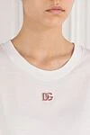 Dolce & Gabbana Футболка белая из хлопка с кристальным логотипом DG - кристальный логотип DG. 100% хлопок. Страна производитель: Италия. Уход: специализированная чистка - фото 5