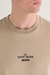 Stone Island Бежевая футболка стандартного кроя с принтом Archivio - логотип бренда. 100% хлопок. Страна производитель: Италия. Уход: специализированная чистка - фото 5