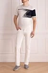 Брюки из хлопка белые мужские Dolce & Gabbana - логотип на кармане. 100% хлопок. молния, пуговица. четыре боковых кармана, два кармана сзади. Страна производитель: Италия. Уход: специализированная чистка - фото 2