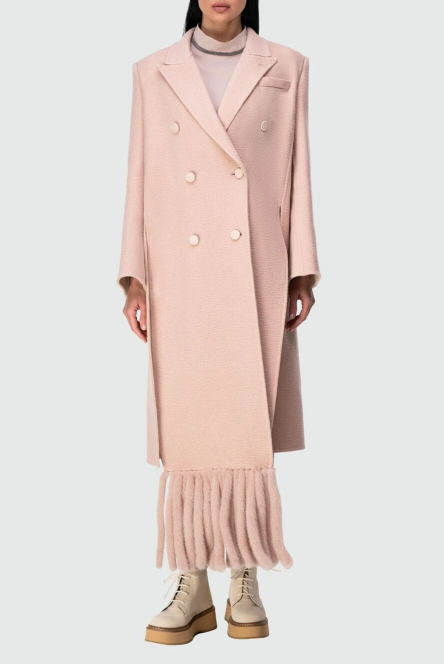 Fendi beige women s coat made of camel wool and fur 164369 Women coats Domino Online Store Ukraine