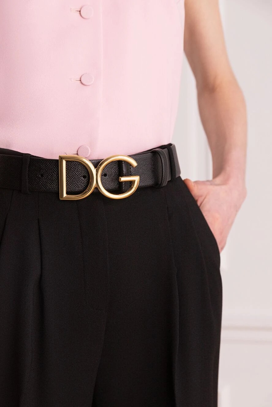 Dolce & Gabbana women's black belt with textured leather and logo