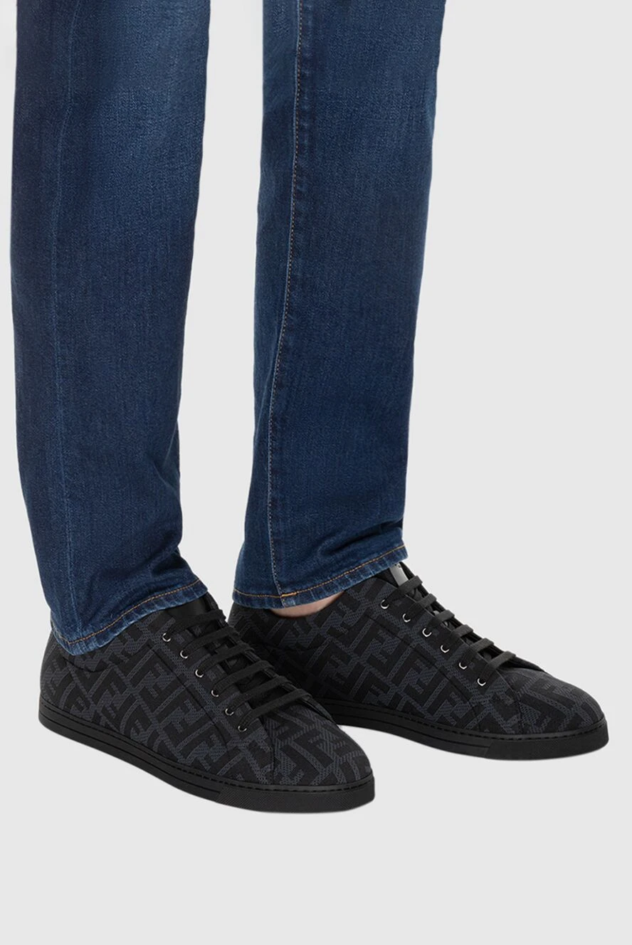 FENDI ブラックブレザー ロゴ入りライニング Fendi black polyester moccasins for men 170183 — Men sneakers