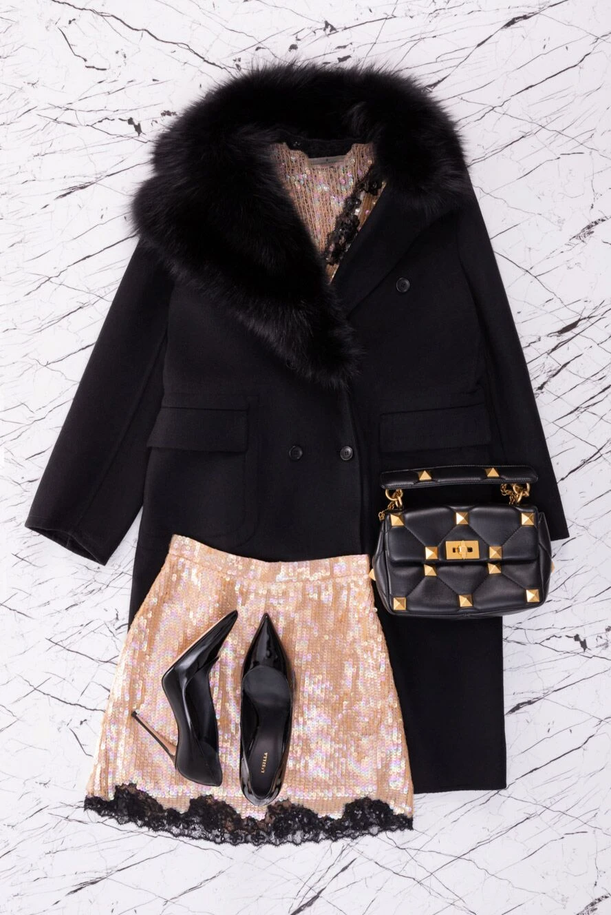 Ermanno Scervino stylish coat made of wool and cashmere with fur