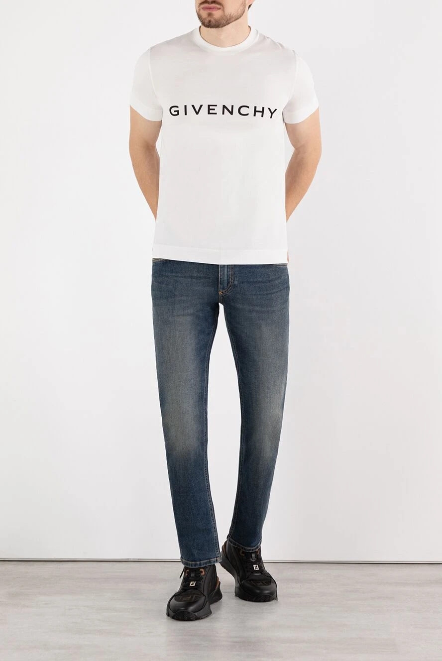 Givenchy men's basic white t-shirt with a straight fit and logo