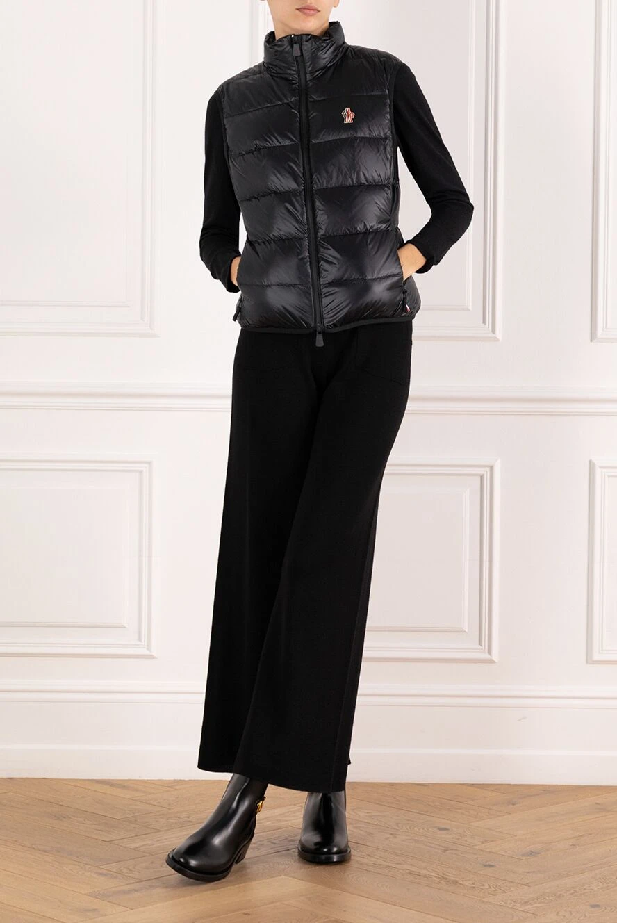 Moncler жилет женский теплый на молнии черного цвета 184939
