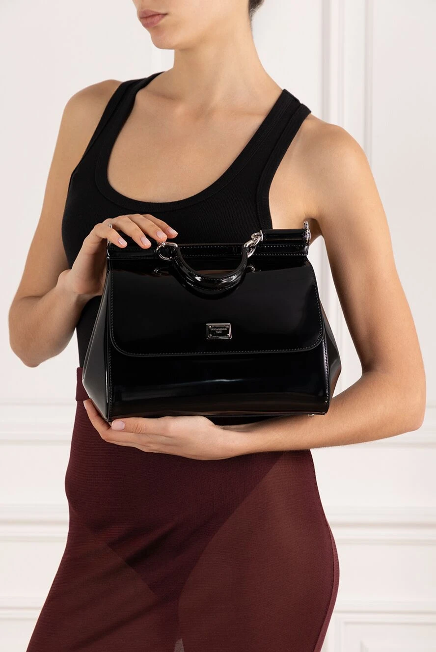 Statement-аксесуар у гардеробі: як зробити сумку центром образу - 1